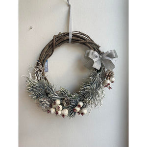 Corona fuoriporta natalizia