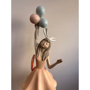 Statua bimba Villa Altachiara Dolls